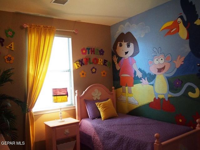 10704 Michael Irvin Street, El Paso, TX 79924