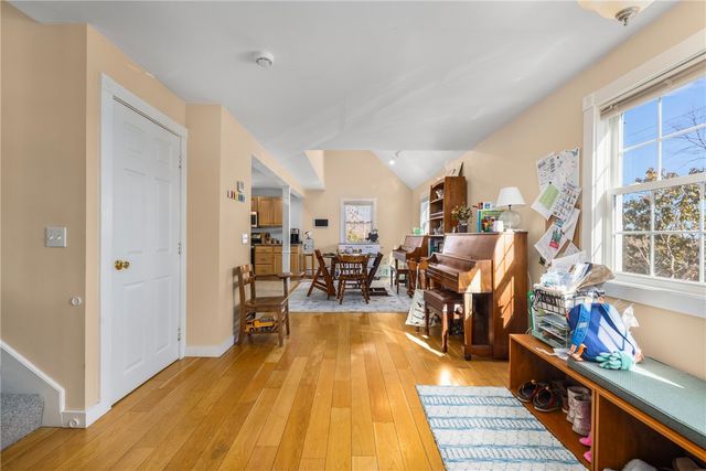 1059 East Shore Road, Jamestown, RI 02835