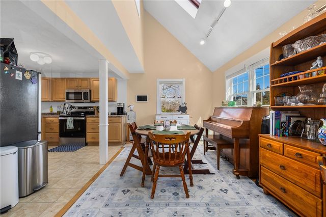 1059 East Shore Road, Jamestown, RI 02835