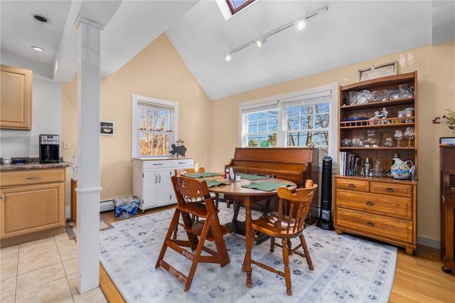 1059 East Shore Road, Jamestown, RI 02835