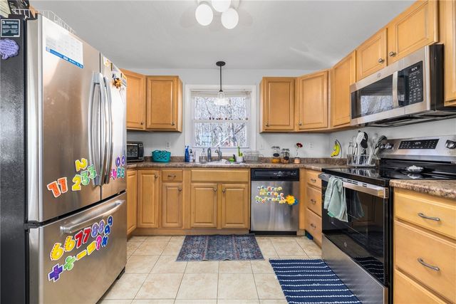 1059 East Shore Road, Jamestown, RI 02835