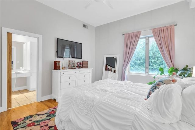 15 Waddell NE Street 204, Atlanta, GA 30307