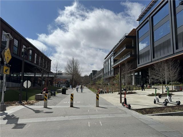 15 Waddell NE Street 204, Atlanta, GA 30307