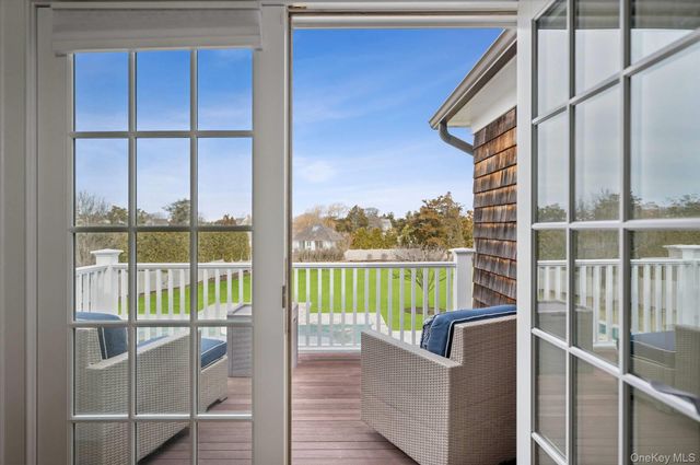 26 Odgen Lane, Quogue, NY 11959