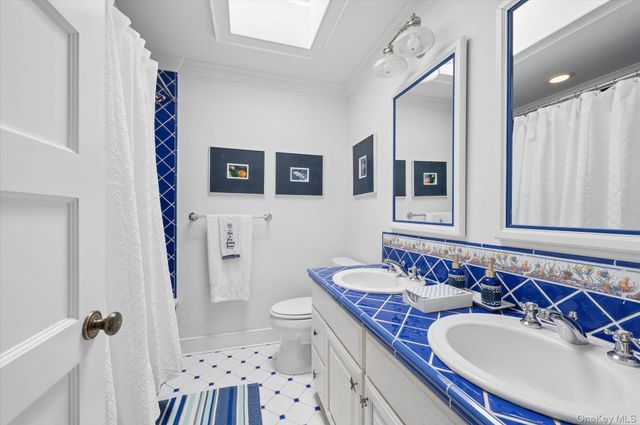 26 Odgen Lane, Quogue, NY 11959