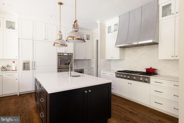 827 DOLLEY MADISON BLVD, Mclean, VA 22101