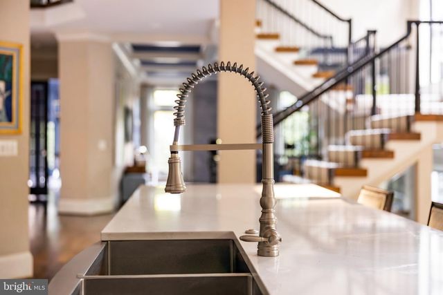 827 DOLLEY MADISON BLVD, Mclean, VA 22101