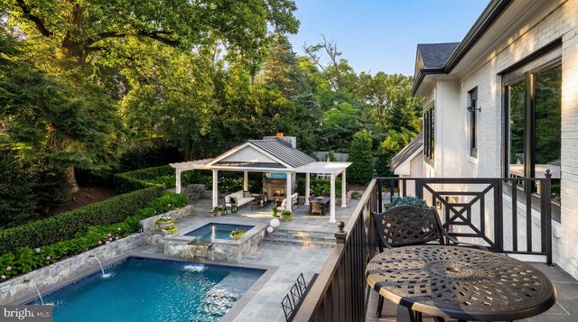 827 DOLLEY MADISON BLVD, Mclean, VA 22101