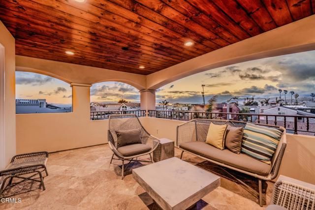 1158 Shelburn Lane, Ventura, CA 93001