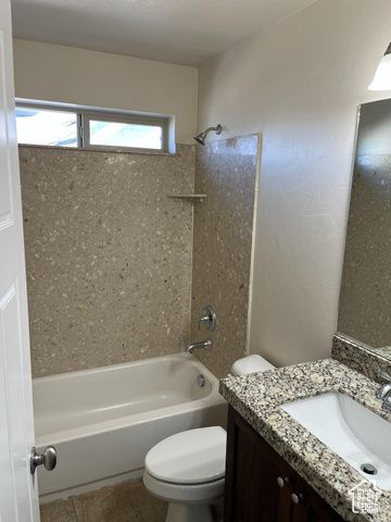 618 W REGENT GARDEN LN, Bluffdale, UT 84065