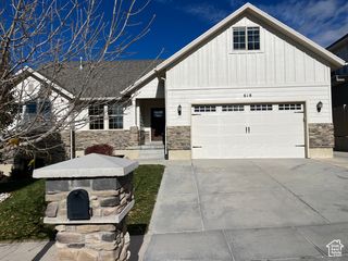 618 W REGENT GARDEN LN, Bluffdale, UT 84065
