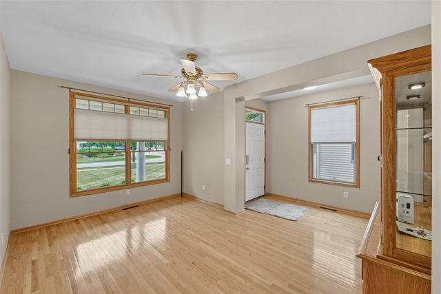 7982 Wistful Vista Drive, West Des Moines, IA 50266