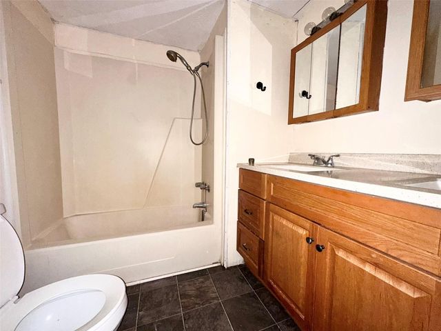 5011 OAK LANE, Haines City, FL 33844