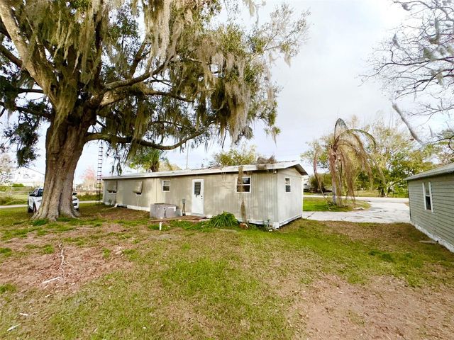 5011 OAK LANE, Haines City, FL 33844