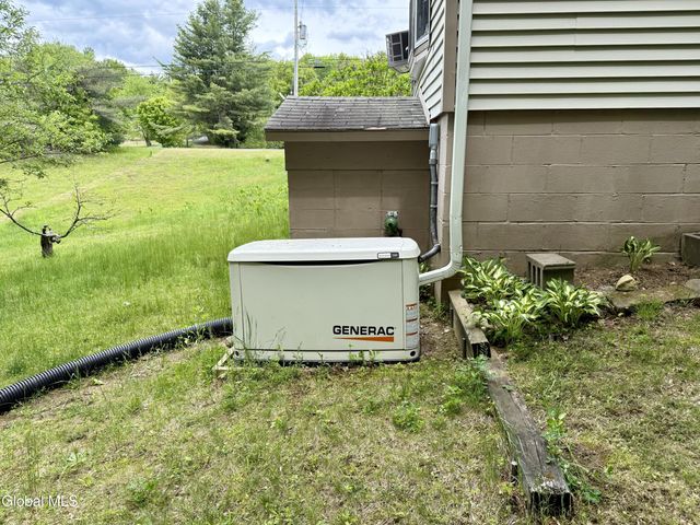 155 S Line Road, Providence, NY 12850