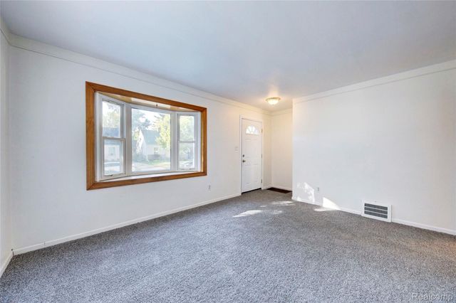 34270 Richard Street, Wayne, MI 48184