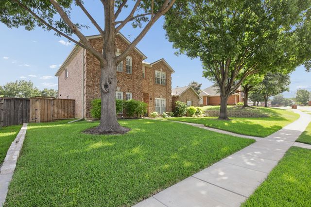 2717 Carmel Drive, Carrollton, TX 75006