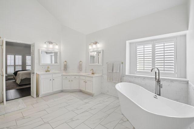 2717 Carmel Drive, Carrollton, TX 75006