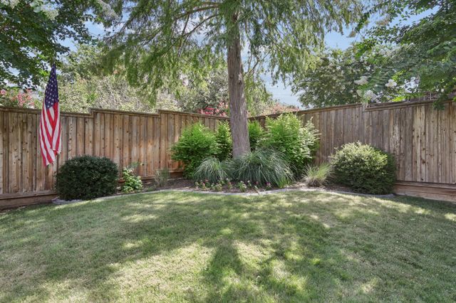 2717 Carmel Drive, Carrollton, TX 75006