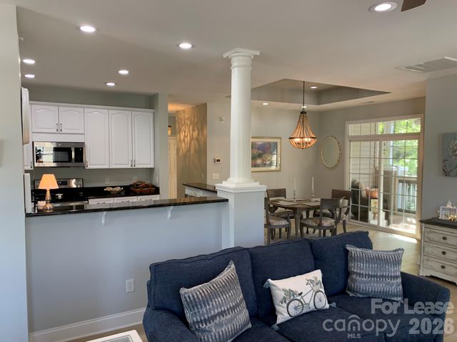 9033 Rosalyn Glen Road, Cornelius, NC 28031
