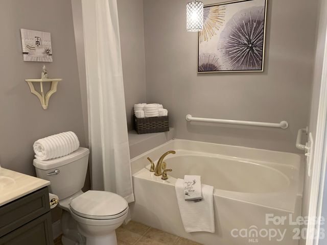 9033 Rosalyn Glen Road, Cornelius, NC 28031