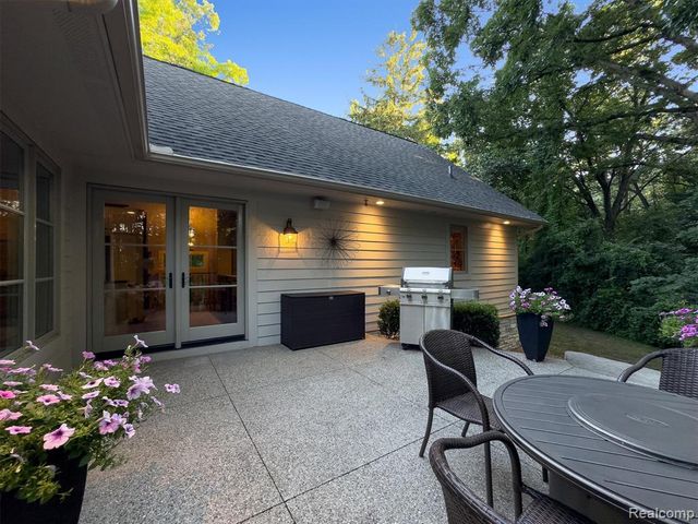 5484 Waldon Road, Clarkston, MI 48348