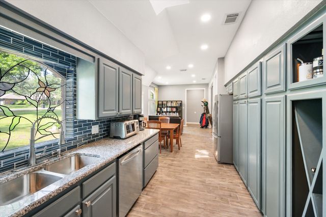 2037 Lazy Lane, Keller, TX 76262