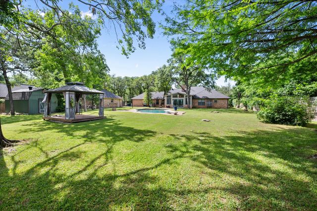 2037 Lazy Lane, Keller, TX 76262