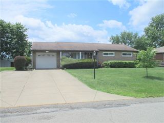 1797 Overlook Drive, Economy, PA 15003