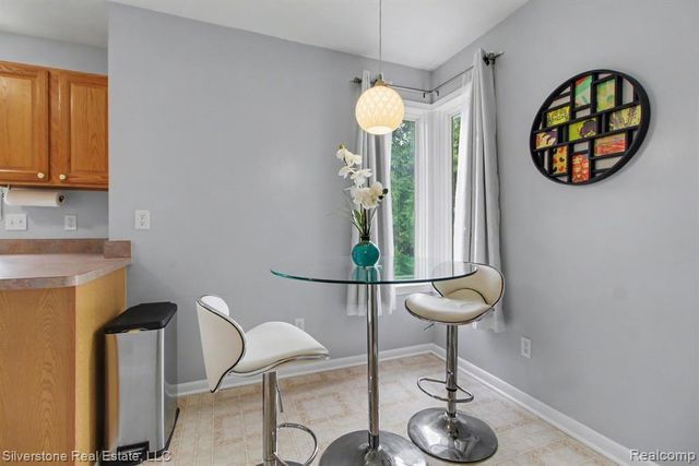 37140 Condor Court, Westland, MI 48185