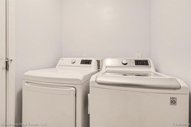 37140 Condor Court, Westland, MI 48185