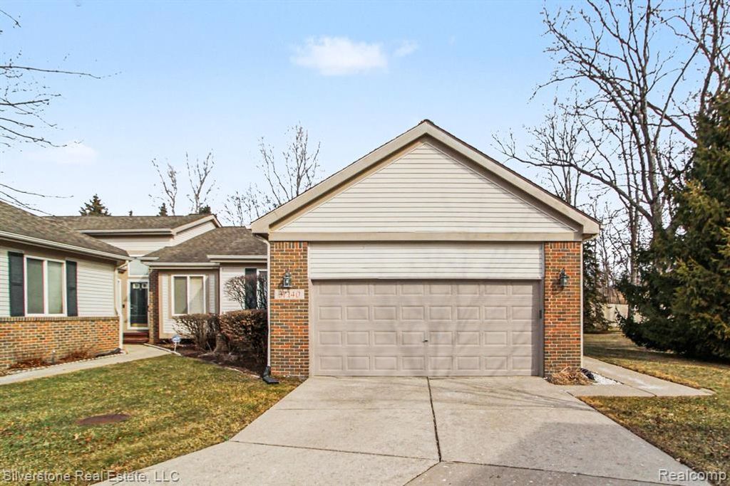 37140 Condor Court, Westland, MI 48185