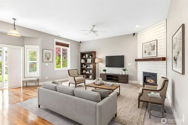 21808 114th Street E, Bonney Lake, WA 98391