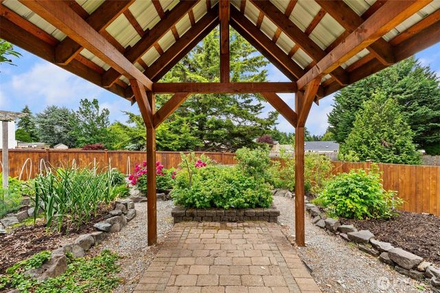 21808 114th Street E, Bonney Lake, WA 98391