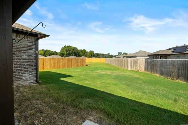 13 Doe Run Drive, Ward, AR 72176