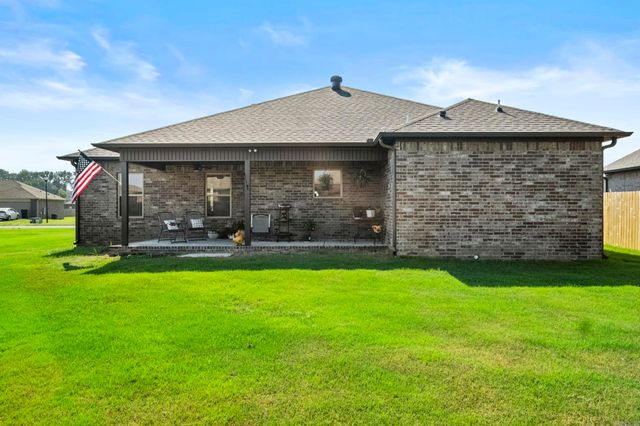 13 Doe Run Drive, Ward, AR 72176