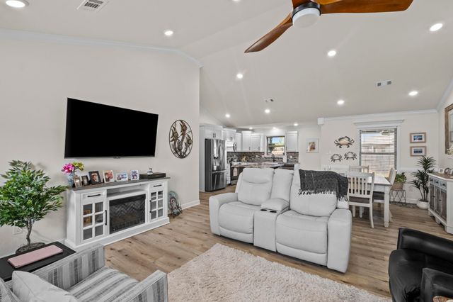 13 Doe Run Drive, Ward, AR 72176