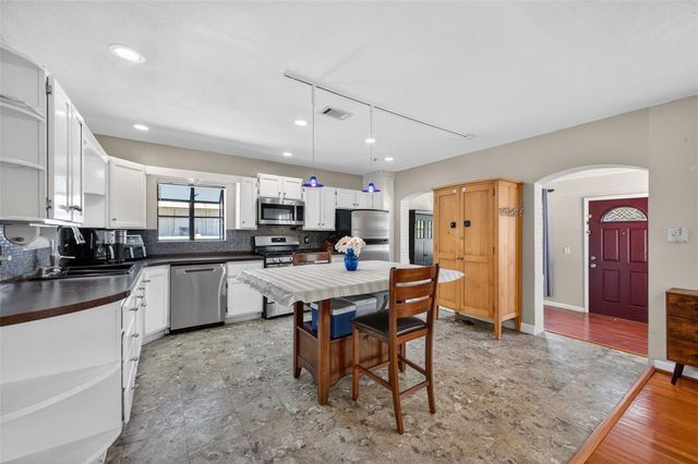 114 N ARCTURAS AVENUE, Clearwater, FL 33765
