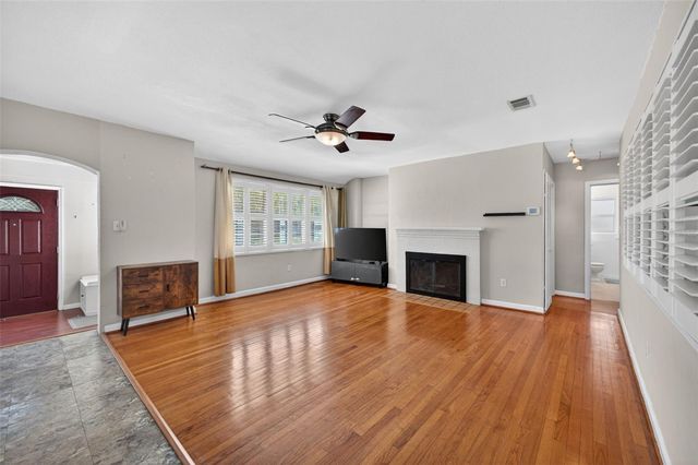 114 N ARCTURAS AVENUE, Clearwater, FL 33765