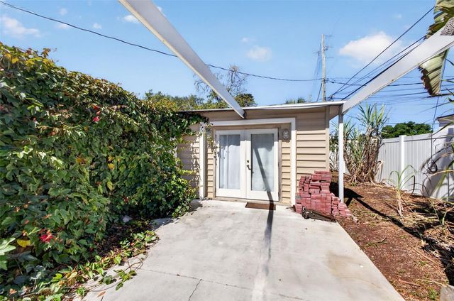 114 N ARCTURAS AVENUE, Clearwater, FL 33765