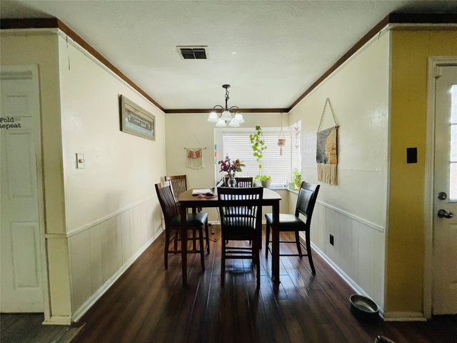 13715 Whitchurch Way, Houston, TX 77015