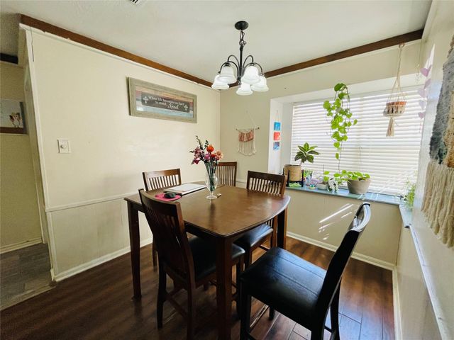 13715 Whitchurch Way, Houston, TX 77015