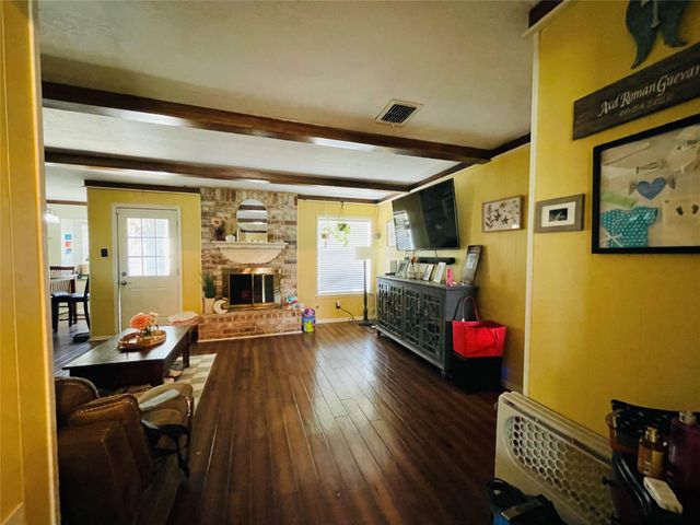 13715 Whitchurch Way, Houston, TX 77015