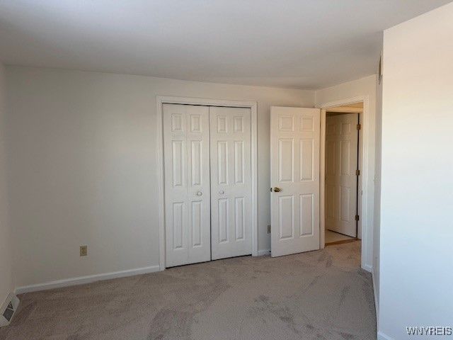 73 Southwick Drive, Orchard Park, NY 14127