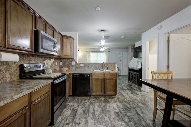 6040 Johnnie Terrace, Oklahoma City, OK 73149
