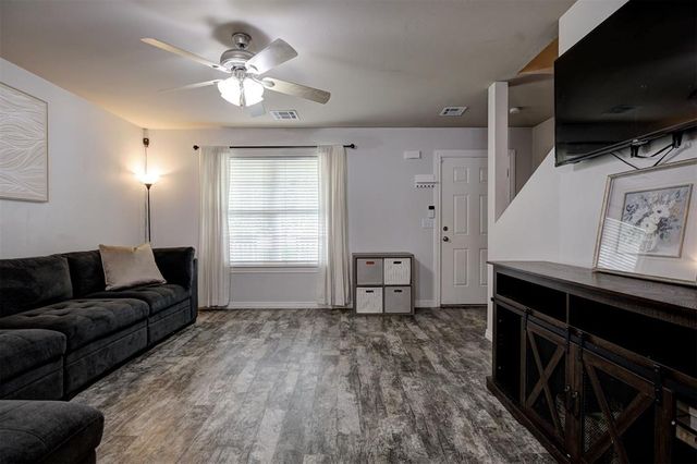 6040 Johnnie Terrace, Oklahoma City, OK 73149