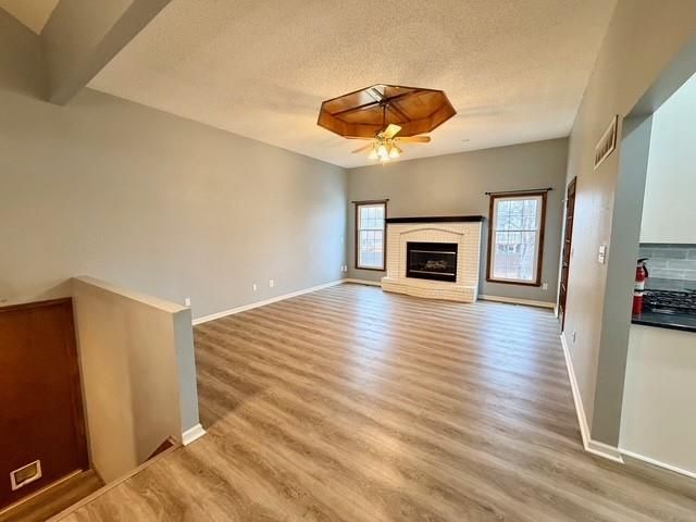 1213 NE Ball Drive, Lee's Summit, MO 64086