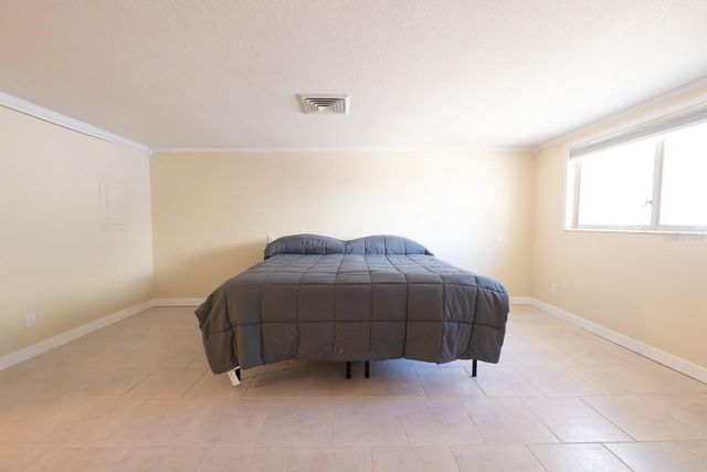 410 W CHARLOTTE AVENUE, Punta Gorda, FL 33950