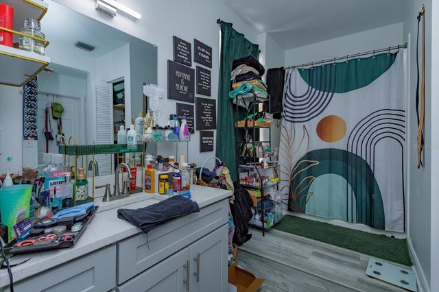 37 HILL, Orlando, FL 32801