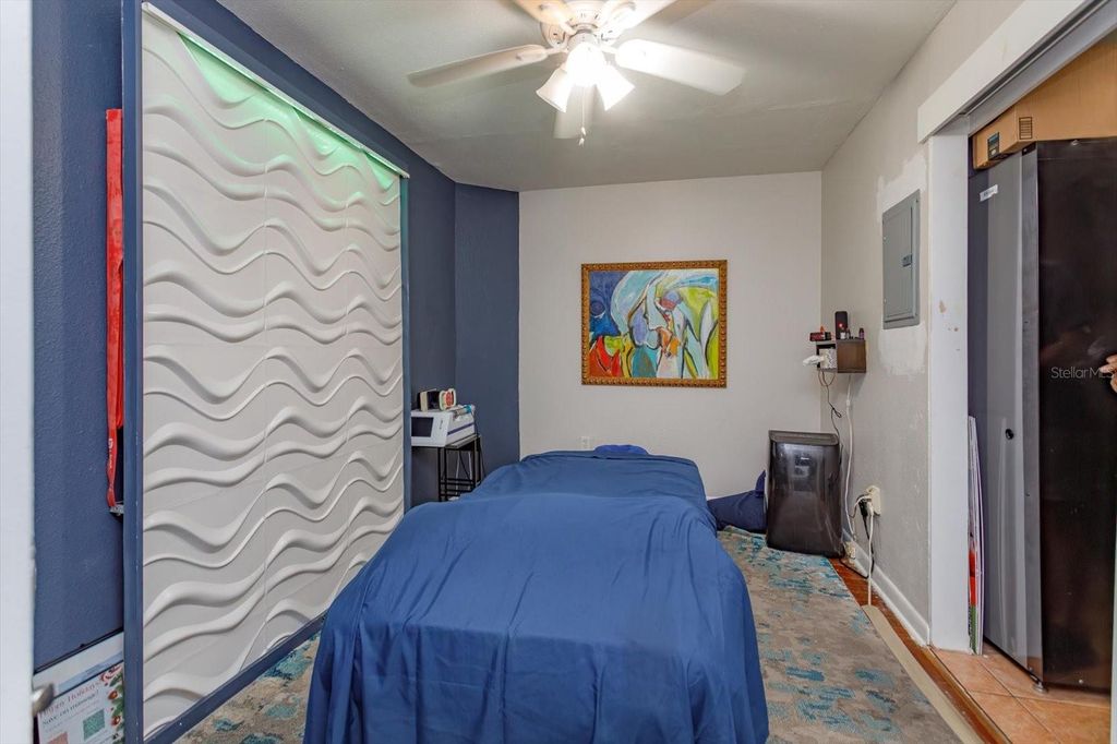 Image 20 of property listing at 37 HILL, Orlando, FL 32801